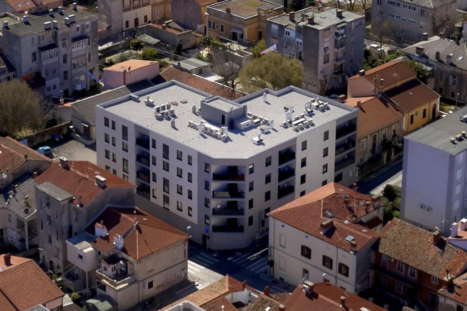 You & Me Pula With Garage Parking Kültér fotó